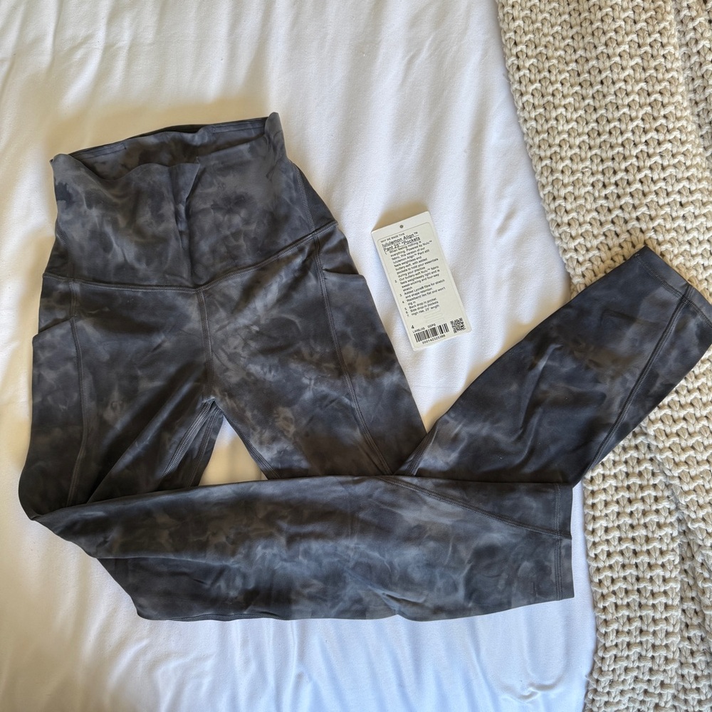 Lululemon High Rise Align Leggings Pockets 25”